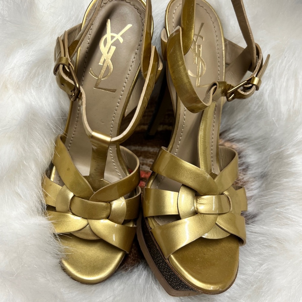 Yves Saint Laurent Heels